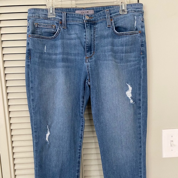 Joe’s Jeans “Oshawa” Slim Boyfiend Cut - Picture 2 of 10